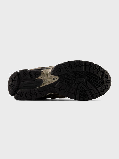New Balance 1906 Sneakers | Bronze/Black