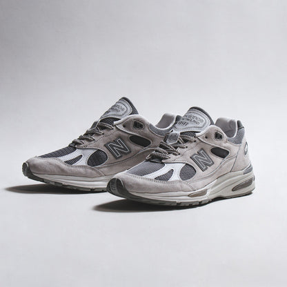 New Balance Unisex 991v2 Nimbus Cloud Made In UK U991LG2